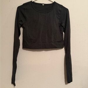 lululemon dark grey long Sleeve Crop Top with built in bra